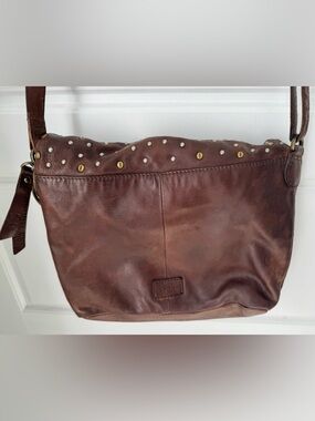 Vintage FRYE Studded Distressed brown Leather Crossbody shoulder bag purse moto
